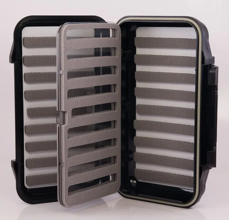 J. PARKER - WATERPROOF FLY BOX - LARGE - SLIT - WITH FLIP