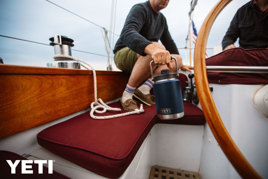 YETI - RAMBLER JUG 1 GALLON - Image 3